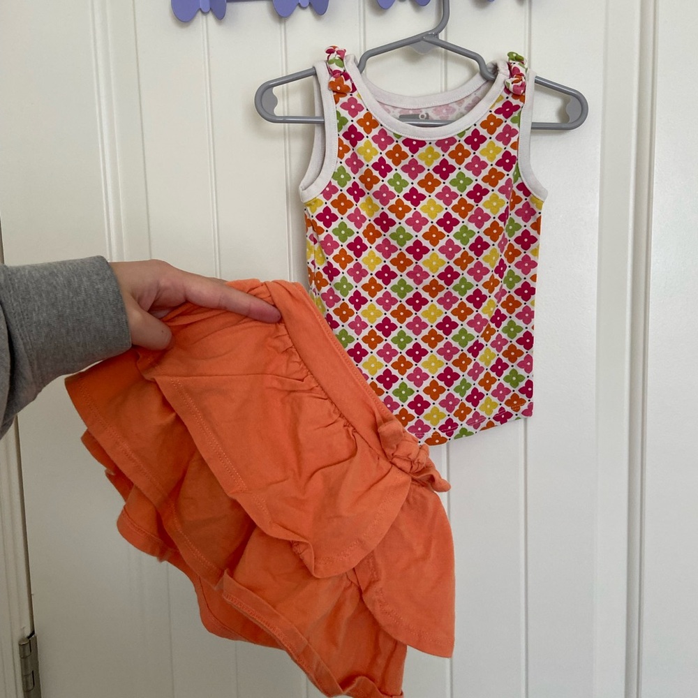 Crazy 8 baby girl’s colorful pattern bow tank skirt matching set 12-18 months